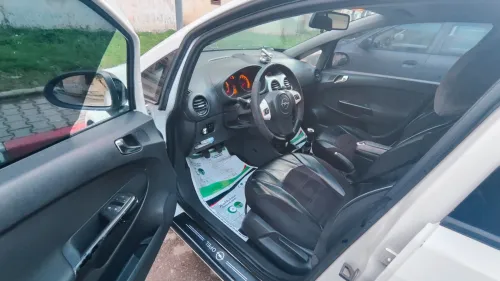 Opel Corsa 2012 Enjoy Pack