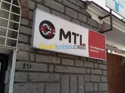 DEMENAGEMENT/ TRANSPORT /MANUTENTION