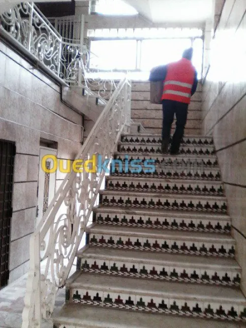 DEMENAGEMENT/ TRANSPORT /MANUTENTION