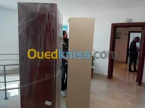 مؤسسة نقل و ترحيل الاثاث/DÉMÉNAGEMENT&