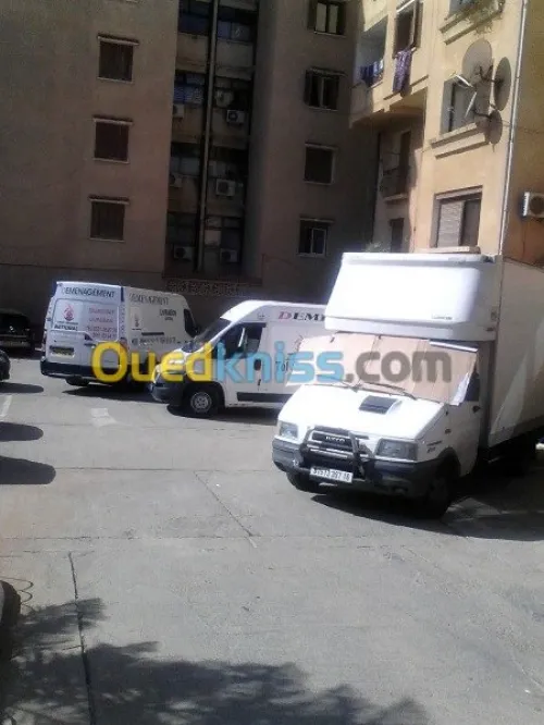 مؤسسة نقل و ترحيل الاثاث/DÉMÉNAGEMENT&