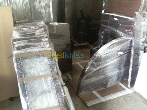 DEMENAGEMENT / نقل وترحيل الأثاث