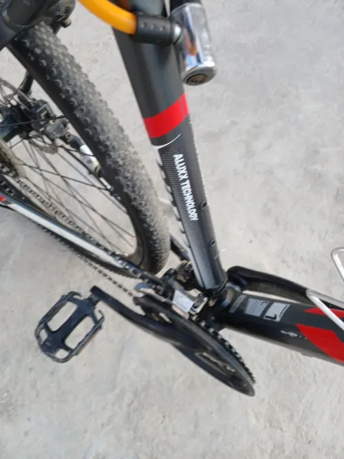 Vélo giant roam 1