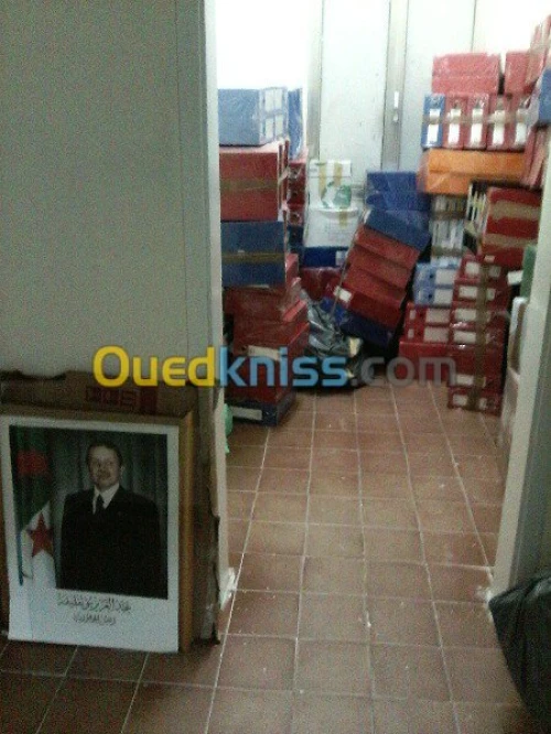 DEMENAGEMENT MANUTENTION TRANSPORT %