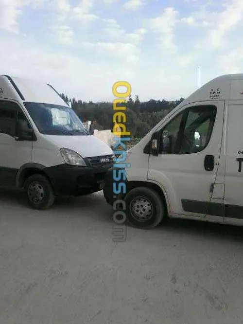 \ DÉMÉNAGEMENT TRANSPORT& MANUTENTION
