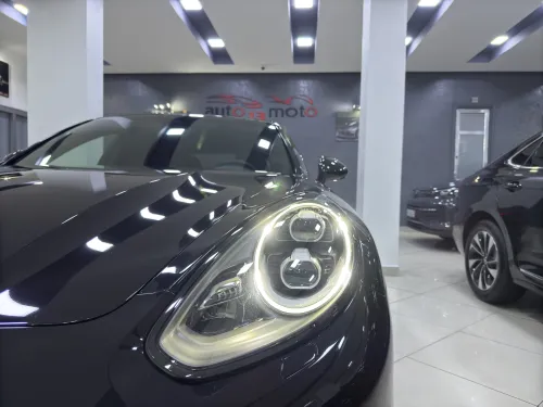 Porsche Panamera 2014 3.0 V6 DIESEL 300cv 28000km NEUFFF !!!