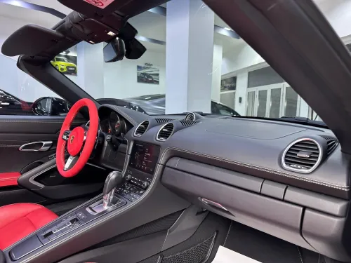 Porsche BOXTER 2024 2.0 TURBO 300cv FULL-OPTION