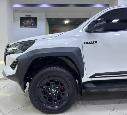 Toyota Toyota hilux 2025 GR 2.8 204cv 4x4 FULL-FULL-FULL