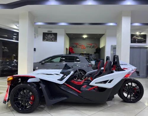 POLARIS SLINGSHOT 2025 ROUSH-EDITION 204cv