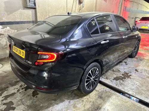 Fiat Tipo Sedan 2026 1.4 ESS 95cv FULL-OPTION