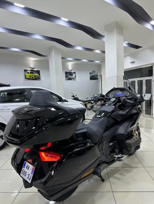 Honda GOLDWING BLACK 2024 1800 DCT AIRBAG 1000km