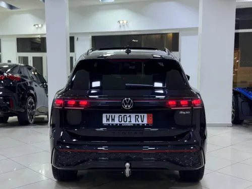 Volkswagen Tiguan 2024 193cv R-LINE BLACK FULL-OPTION