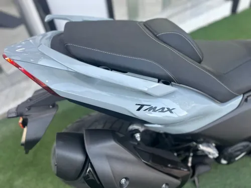 Yamaha TMAX 560 2026 TECHMAX ( SAFI )