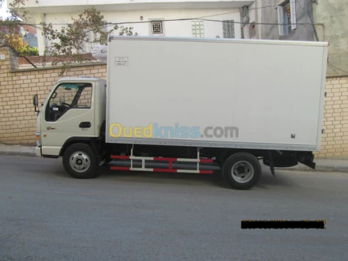 Transport marchandise camion frigo