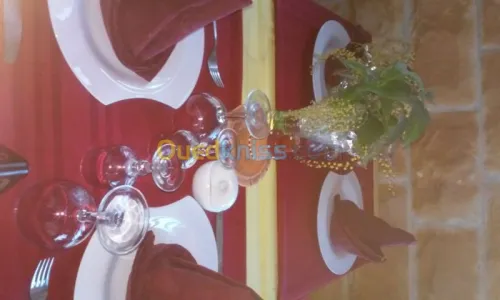 RESTAURANT & TRAITEUR