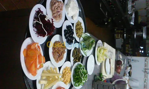 RESTAURANT & TRAITEUR