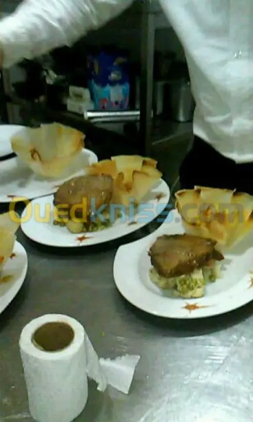 RESTAURANT & TRAITEUR