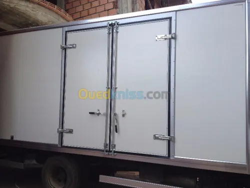 CARROSSERIE INDUSTRIELLE 