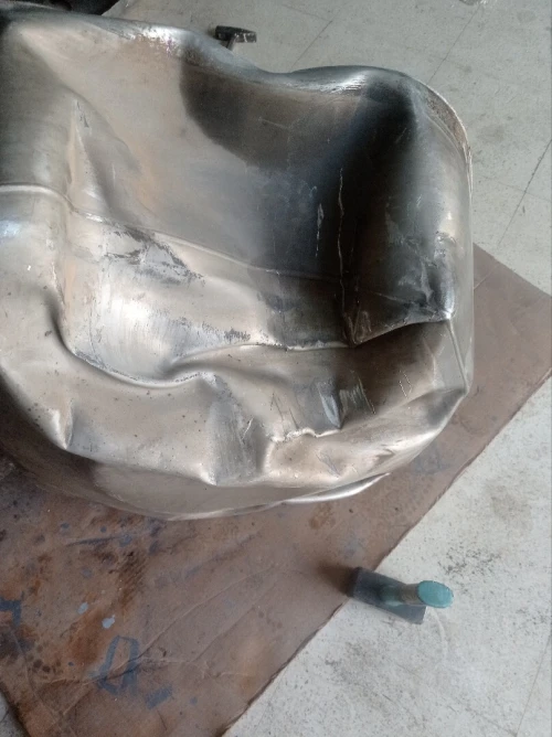 réparation fabrication réservoir "gazoil essence" aluminium et inox