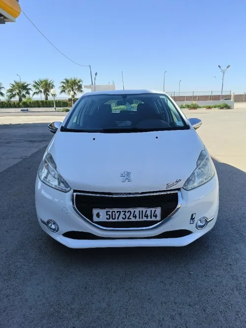 Peugeot 208 2014 Active