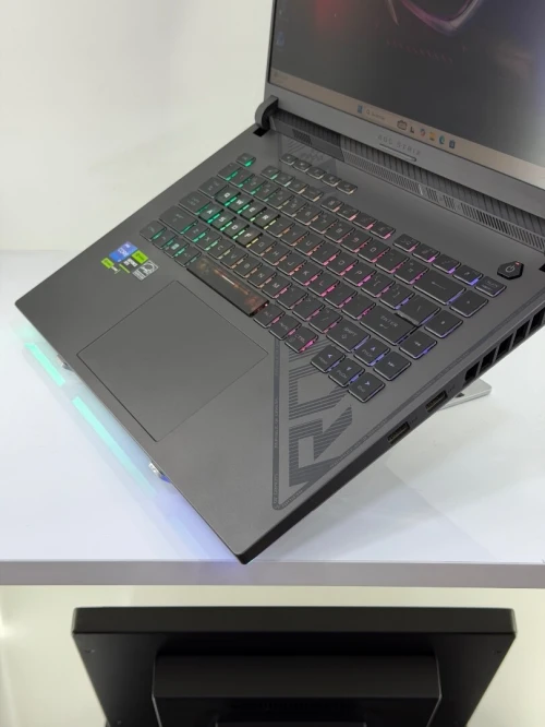 ASUS ROG STRIX G16 I7HX/13TH/16GO DDR5/512SSD NVME/NVIDIA RTX 4060 08 GO GDDR6 FULL