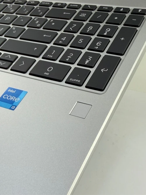 LAPTOP HP 15