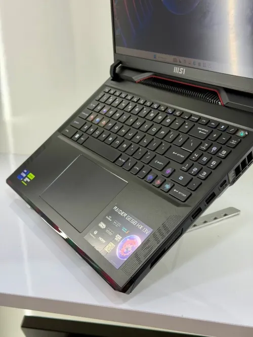 MSI RAIDER PRO I9/13950HX/32GO DDR5/1TB SSD NVME/NVIDIA RTX 4060 08GO 140W