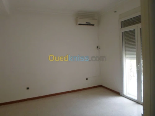 Location Niveau De Villa F4 Alger Hydra