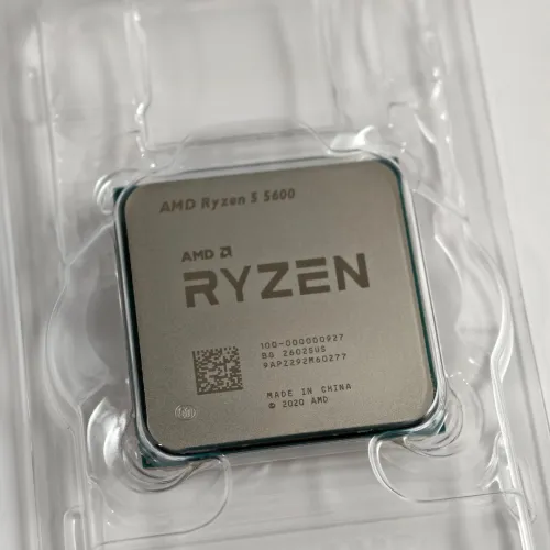 CPU RYZEN 5 5600 NEUF