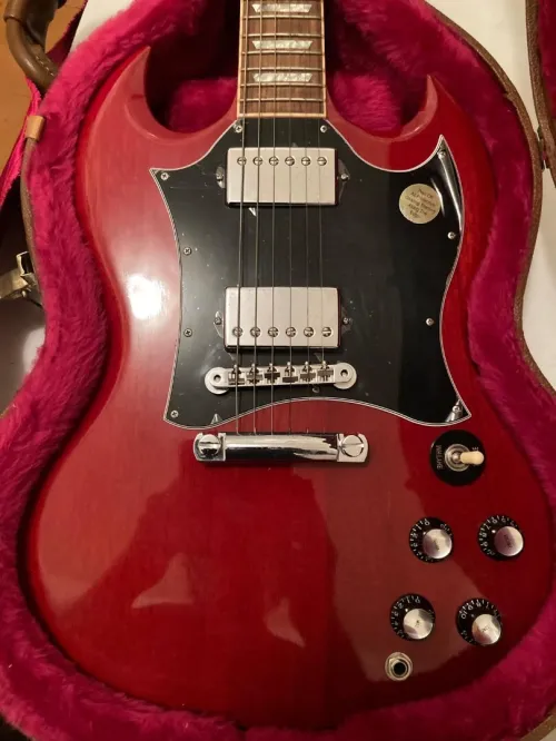 Gibson SG Standard USA neuve avec son Étui année 2001