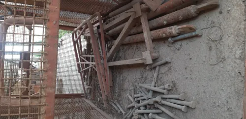 Monte charge/ Ascenseur de chantier