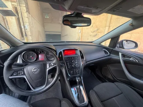 Opel Opel astra 2013 la toute 2013 
