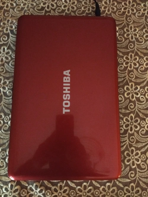 Je mets en vente un PC toshiba