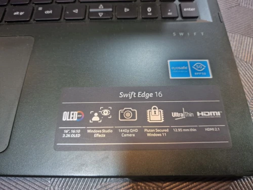 Acer Swift SFE16-43/Ryzen7 7EME /1TR/16Ram/16"
