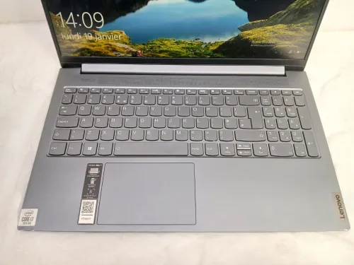 Lenovo 82 AA / i7-10eme / 512 Ssd / 8 RAM / 15.6"