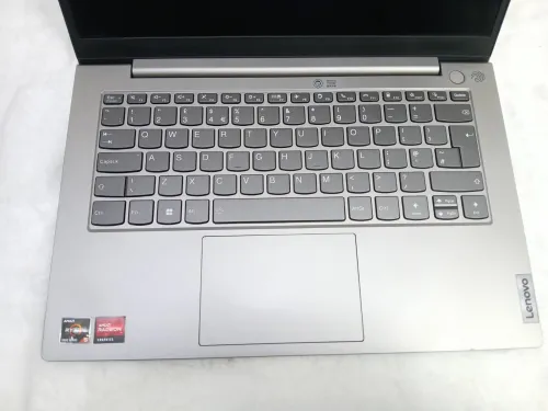 Lenovo 21A2 / Ryzen 5 5500U / 512 Ssd / RAM 16 / 14"