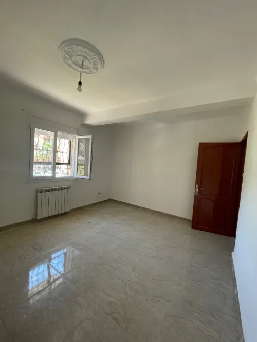 Location Appartement F4 Tipaza Tipaza