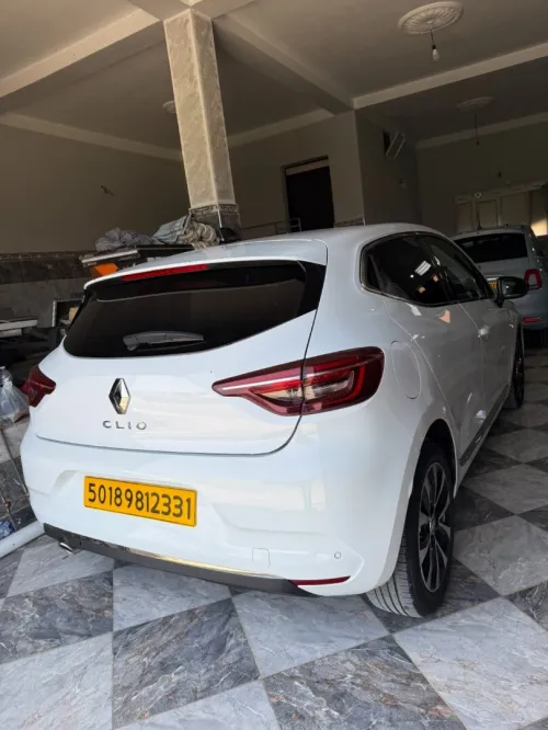 Renault Clio 5  2023 Intense