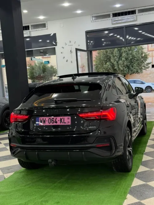 Audi Q3 2024 Sline