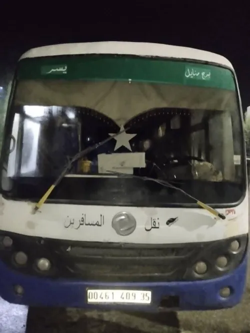 بيع و تركيب جميع أنواع زجاج الحافلات 