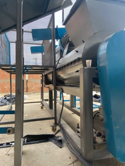 Ligne de recyclage PET lavage a chaud et a froid