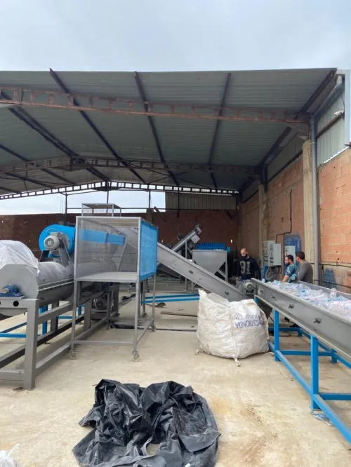 Ligne de recyclage PET lavage a chaud et a froid