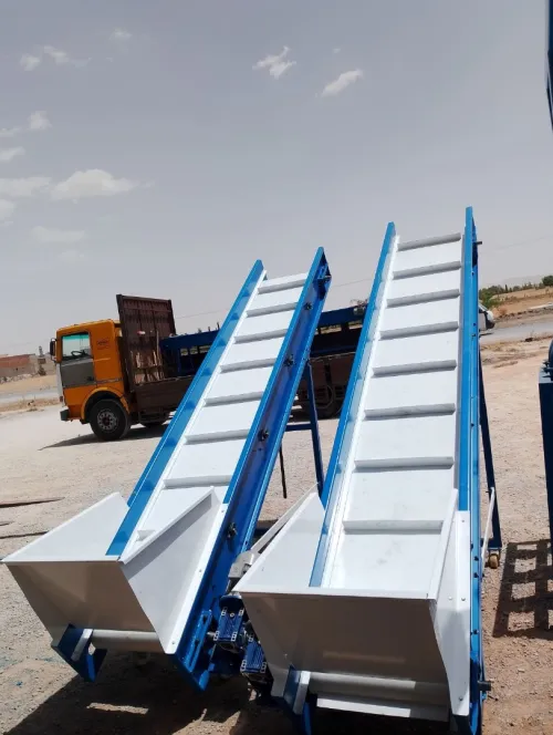 tapis convoyeur des  matériaux de 4 mètre 