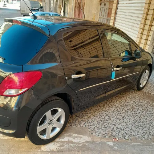 Peugeot 207 2012 207