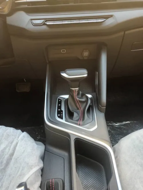 Geely Livan X3 PRO 2026 Full option