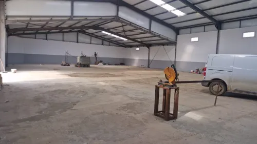 Location Hangar - Usine Alger Les eucalyptus