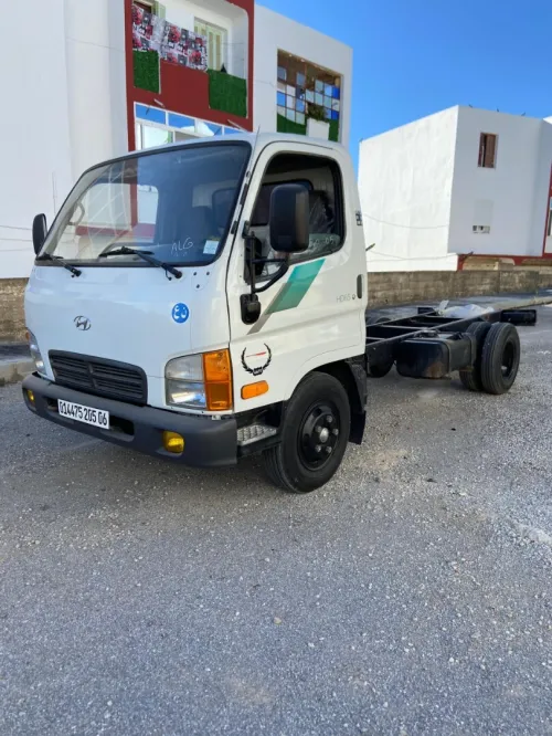 Hyundai Hyundai h65 2005