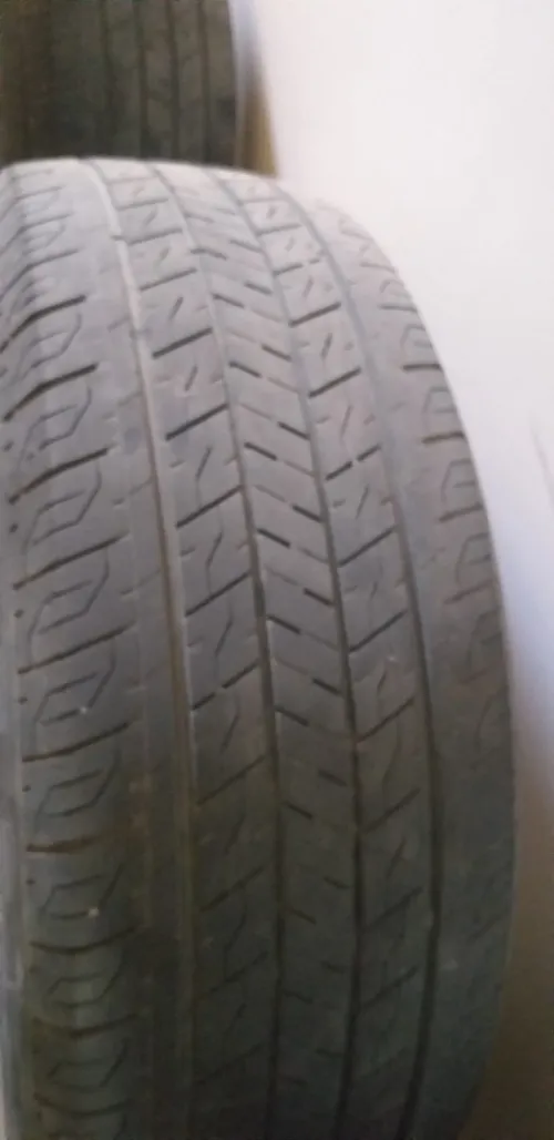 Pneus 235/60R18 occasion