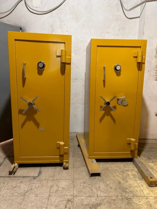 Fabrication et réparation de coffre-fort