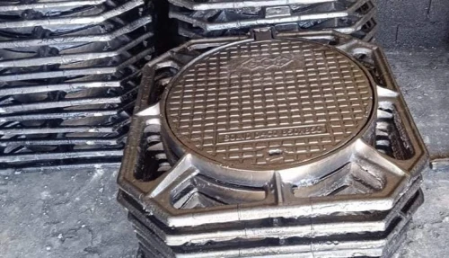 Grille Avaloir   600/600 500/500   Tampon D400 850/850